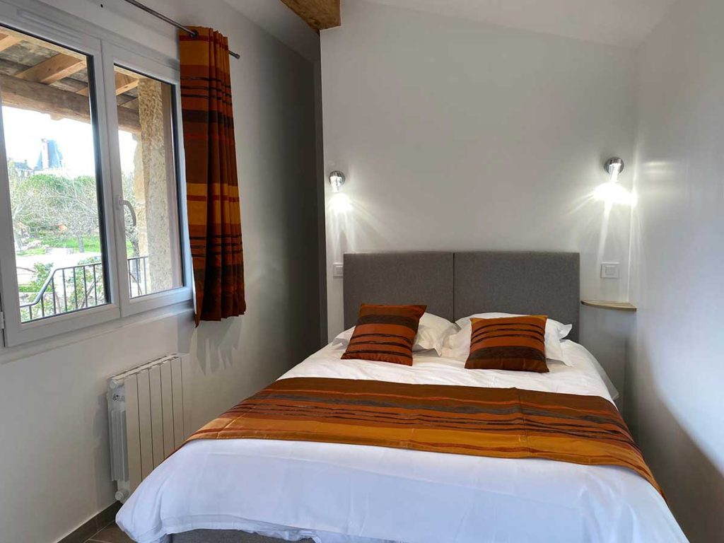 chambre-firenze-hebergement-beaujolais-1